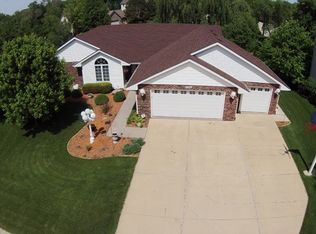 3675 Stubai Trl, Rockford, IL 61114
