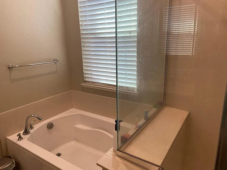2932 Stringham Way — Photo 43