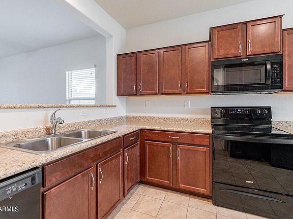3rd image of 5424 W HERITAGE Way
