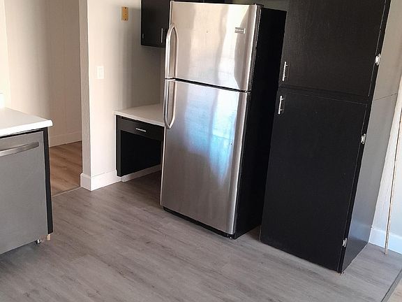 2nd image of 1214 Balsam Way