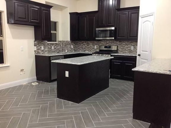 4th image of 4416 Kennedy Ct