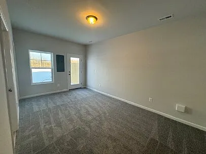 156 Heyford Dr #1 — Photo 13