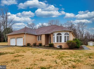 2911 Geaton Dr, Upper Marlboro, MD 20774