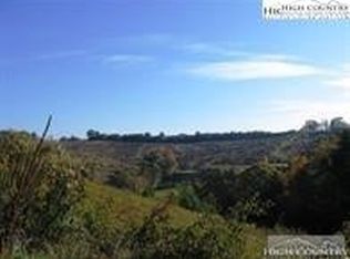 75 Green Meadows Dr, Todd, NC 28684