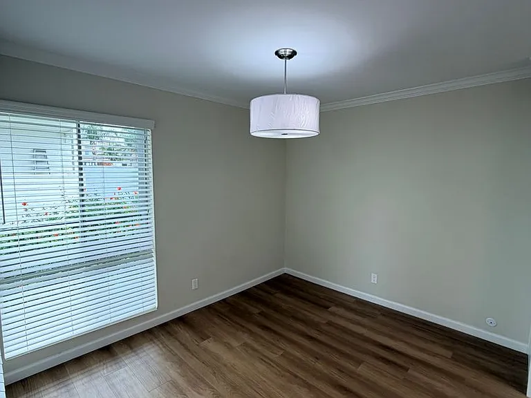 4617 Willis — Photo 14