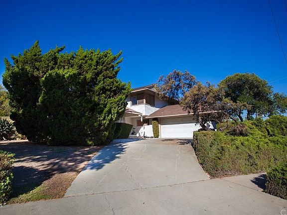5th image of 15485 La Belle St