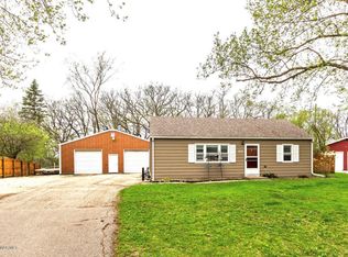 1713 Hilltop Ave SE, Rochester, MN 55904