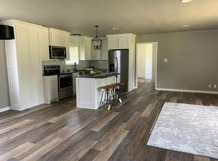 2406 Courtland St, Orange, TX 77630