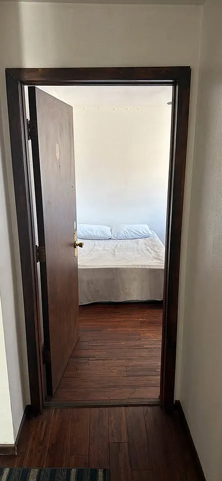 3 bed, 1000 sqft, $2,997 — Photo 4