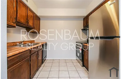1050 W University Dr #201 Photo 1