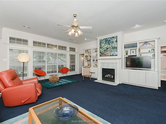 4th image of 1403 Stonebridge Ct