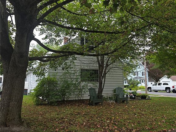 5th image of 2801 Dearborn Pl