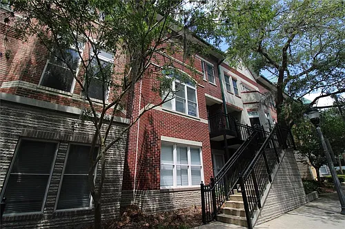 132 NE 4th St #23 Photo 1