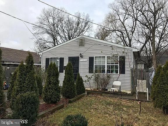 3rd image of 1304 Doewood Ln