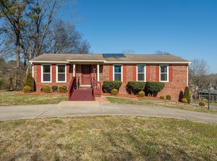 308 Ash Grove Dr, Nashville, TN 37211