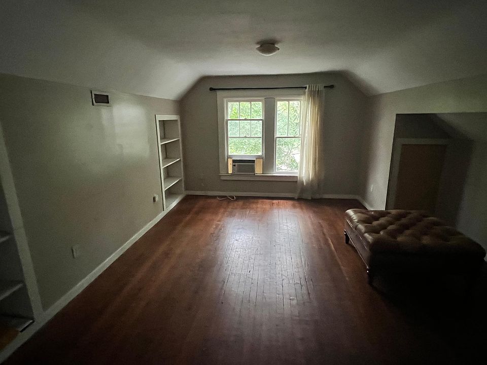 Upstairs living area
