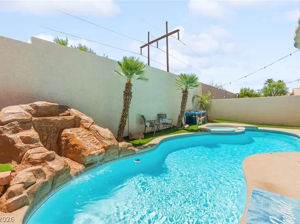 1965 Antelope Hill Ct, Henderson, NV 89012