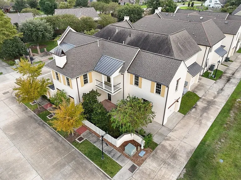 2050 Jabez Dr — Photo 49