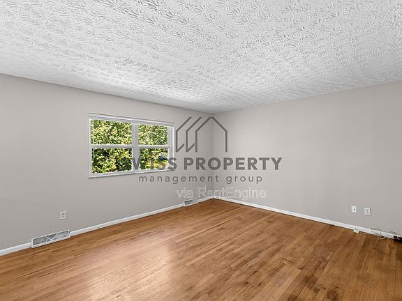 3rd image of 6406 Dalewood Rd