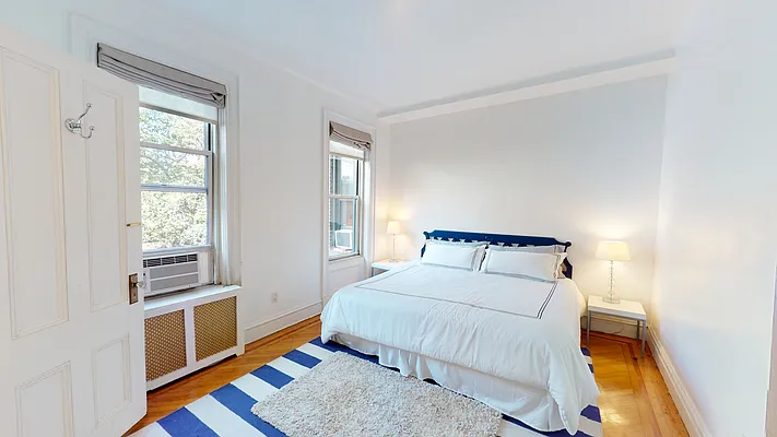 Rented by R New York | media 11