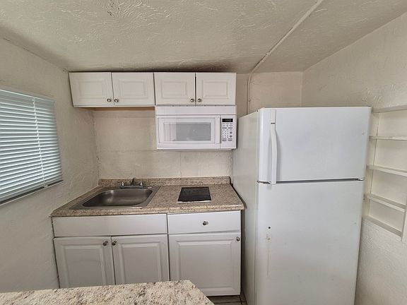 2nd image of 560 S Madison Ave APT 15