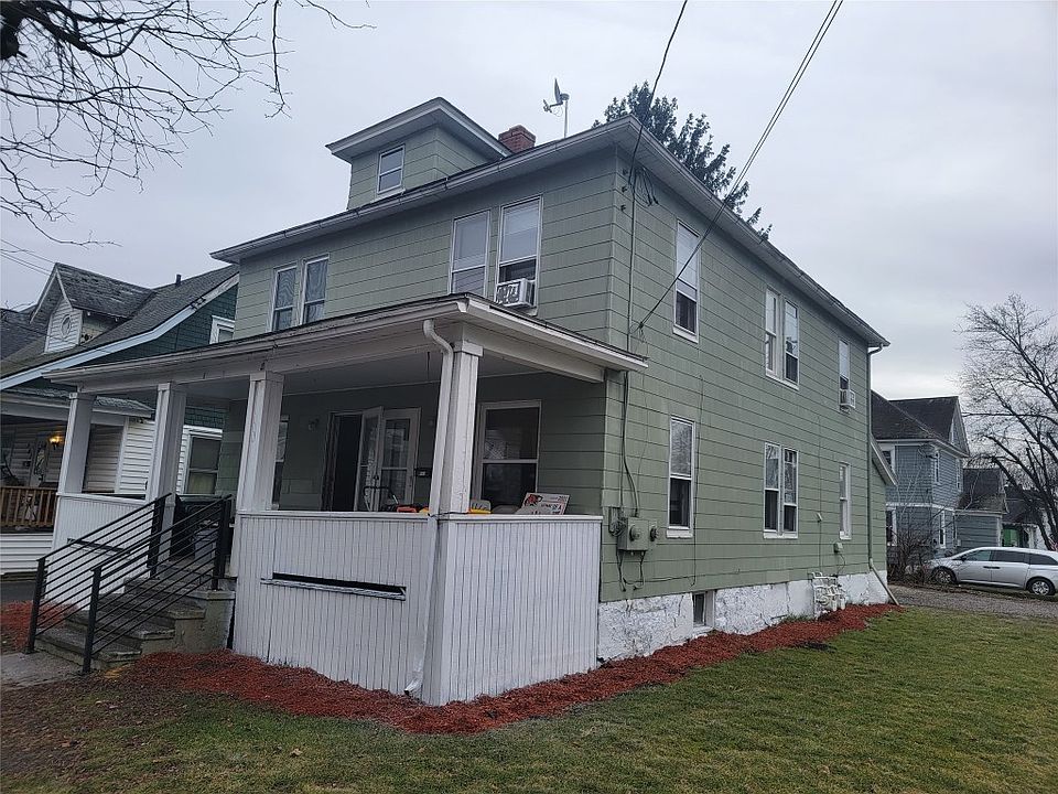 1st image of 700 Monroe St