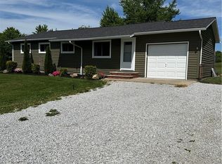 7825 Lester Dr, Painesville, OH 44077