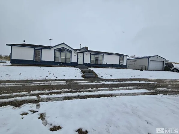 301 Winona Dr, Spring Creek, NV 89815