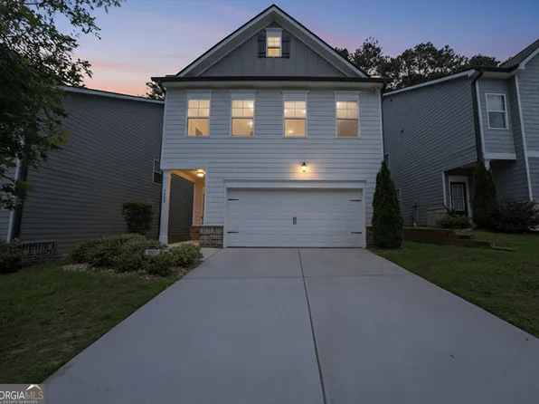 4450 Richmond Ct, Stone Mountain, GA 30083
