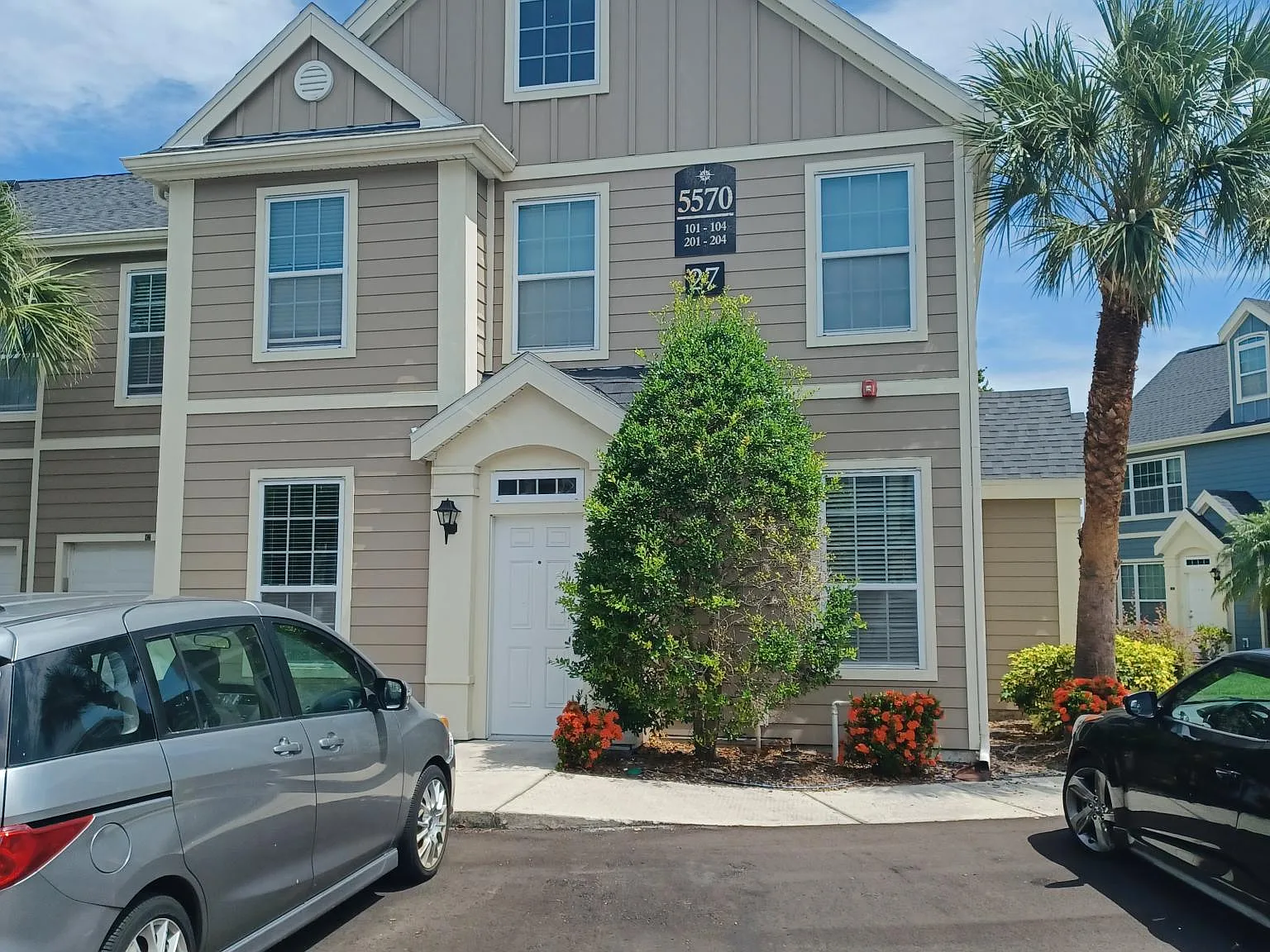 1 bed, 848 sqft, $1,600 — Photo 2