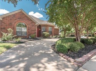 4213 Meadow Ridge Dr, Carrollton, TX 75010