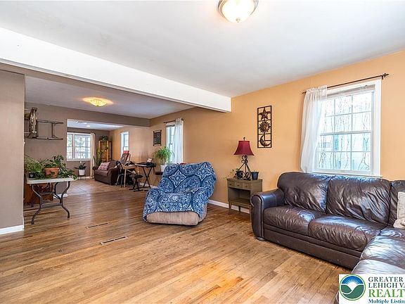 5th image of 1511 Hausman Ave