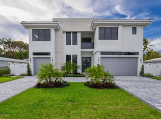 441 NE Spanish Ct, Boca Raton, FL 33432