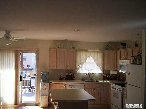 2nd image of 1060 America Ave