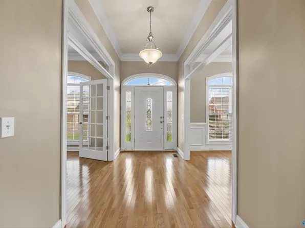 410 Natures Way SW, Huntsville, AL 35824