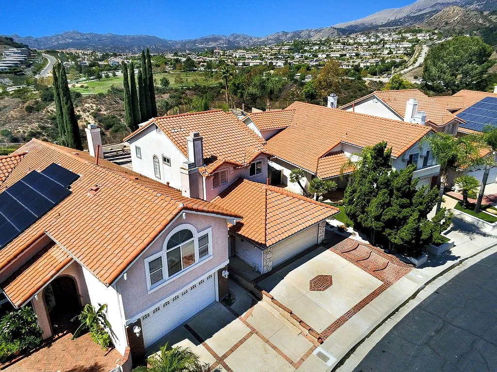12021 Falcon Crest Way - . — Photo 4