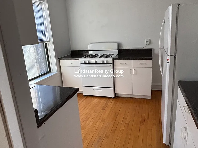 800 Washington St #2 — Photo 9