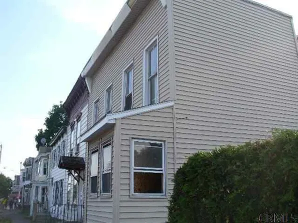 489 5th Ave, Troy, NY 12182