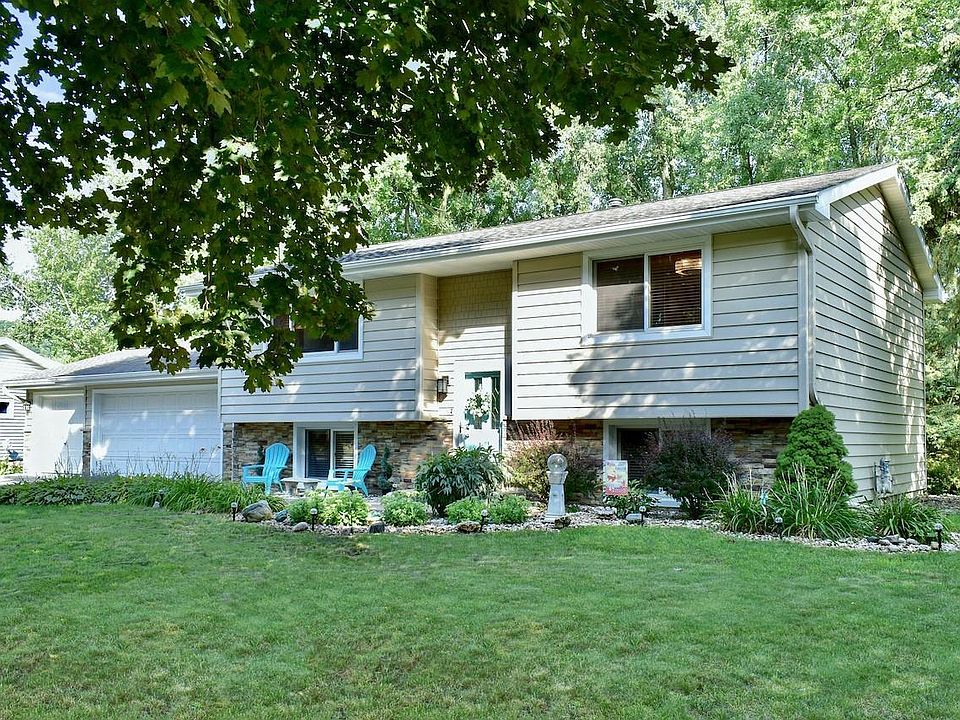 1st image of 457 Kerry Dr