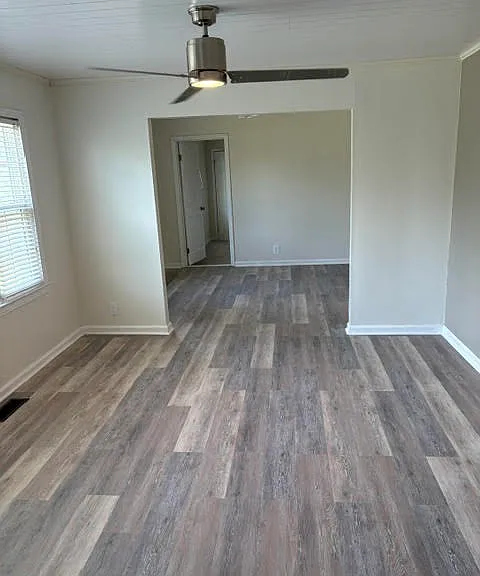 320 Hill St — Photo 14