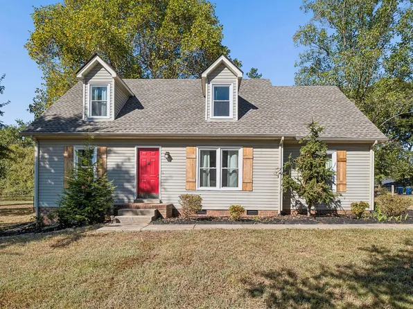 4920 Chesterfield Dr, Murfreesboro, TN 37127