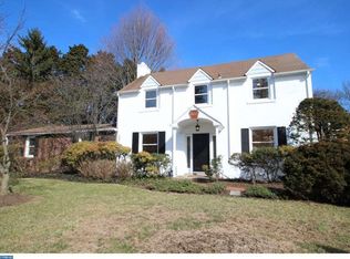 8251 Old York Rd, Elkins Park, PA 19027