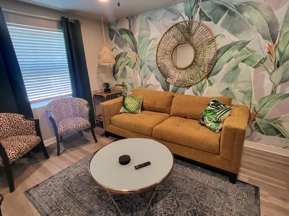 3520 Post St APT 1, Jacksonville, FL 32205