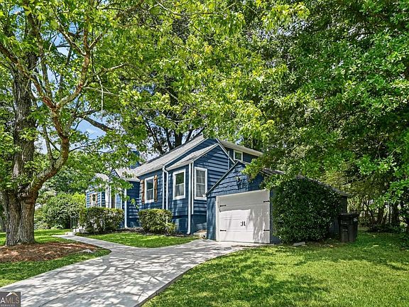 4th image of 3423 Rugby Cir