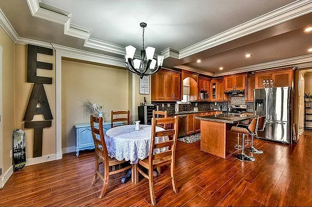 3 bed, 1700 sqft, $3,000 — Photo 4