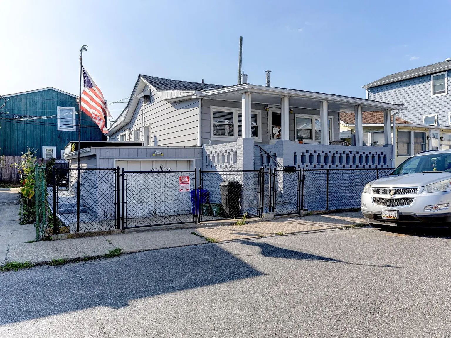 2 bed, $3,000 — Photo 1
