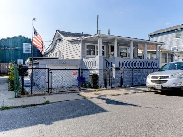 39 Virginia Ave, Long Beach, NY 11561