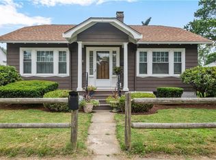 355 Elm St, Warwick, RI 02888