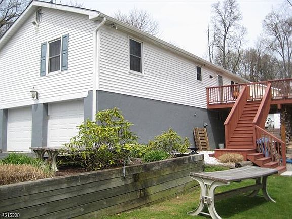 2nd image of 7 Stonewall Dr