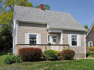 30 Dewey Ave, Tiverton, RI 02878